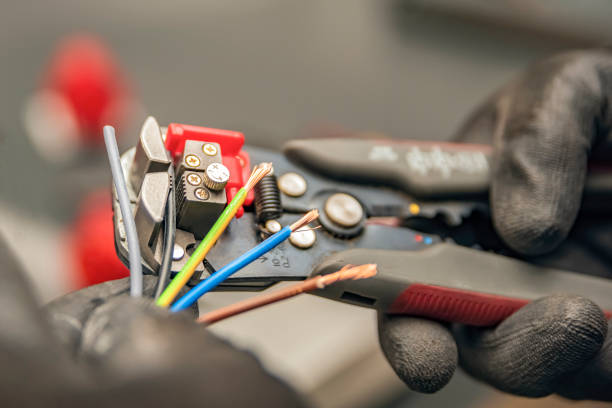 Best Affordable Emergency Electrician  in Highlands, NJ
